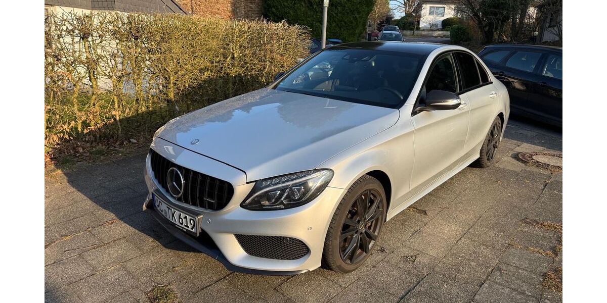 Mercedes-Benz C 400 203.986 km 16.100 &euro; Roetgen 52159