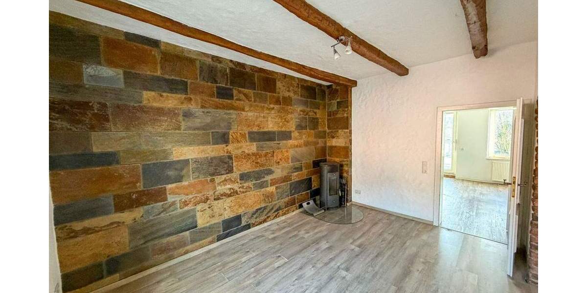 Mehrfamilienhaus, Wohnhaus Stolberg (Rheinland) / Büsbach Büsbach - 7 Zimmer, 173 m&sup2;, 345.000&euro; | Angebot:25742452