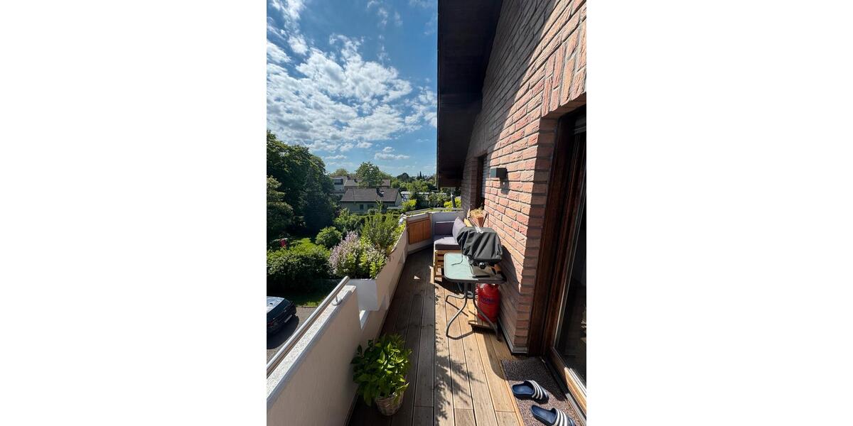 Dachgeschoßwohnung Düren Mariaweiler-Hoven - 3 Zimmer, 71 m&sup2;, 192.000&euro; | Angebot:27114755