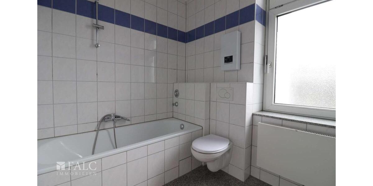 Etagenwohnung Eschweiler - 4 Zimmer, 90 m&sup2;, 720&euro; | Angebot:26130973