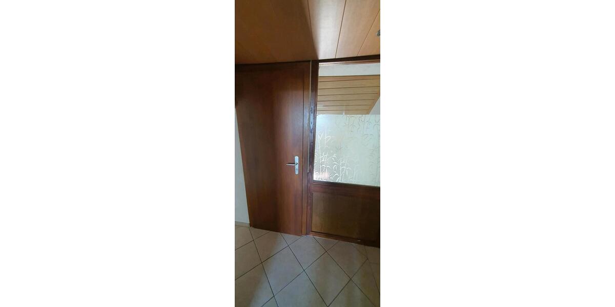 Dachgeschoßwohnung Aachen Eilendorf - 2 Zimmer, 43 m&sup2;, 625&euro; | Angebot:26699623