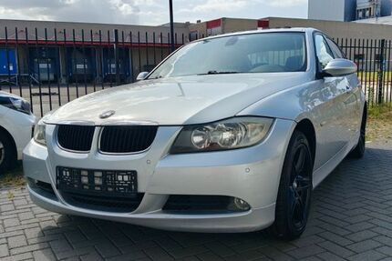 BMW 320 291.200 km 2.500 &euro; Mindergangelt 52538