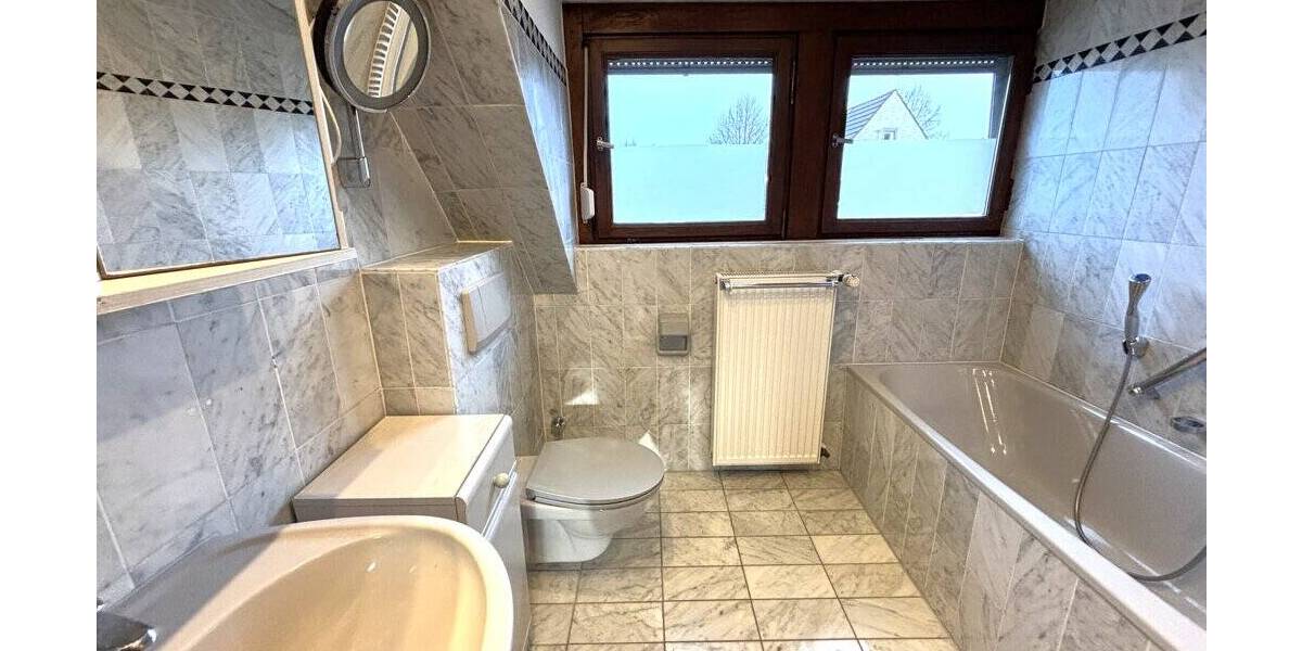 Einfamilienhaus Aachen Eilendorf - 4 Zimmer, 106 m&sup2;, 350.000&euro; | Angebot:26192214