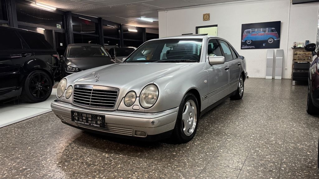 Mercedes-Benz E 230 161.206 km 4.995 &euro; Stolberg 52222
