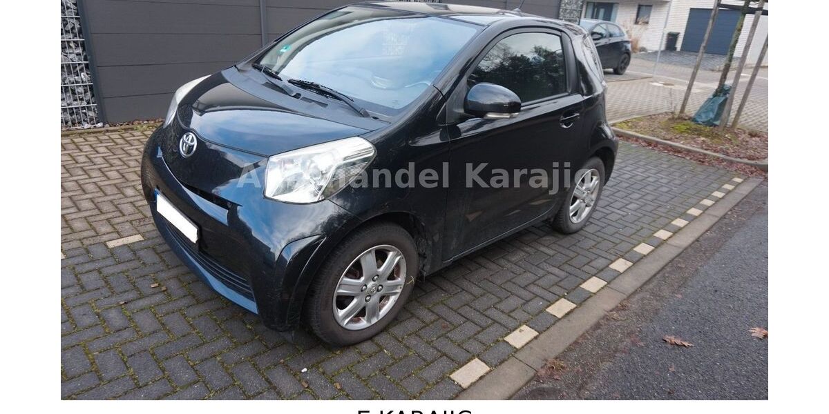 Toyota IQ 180.500 km 2.650 &euro; ESCHWEILER - KINZWEILER 52249