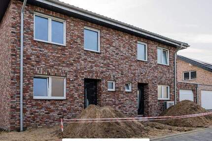 Haus Heinsberg / Porselen Porselen/Horst - 4 Zimmer, 125 m&sup2;, 344.000&euro; | Angebot:25800915