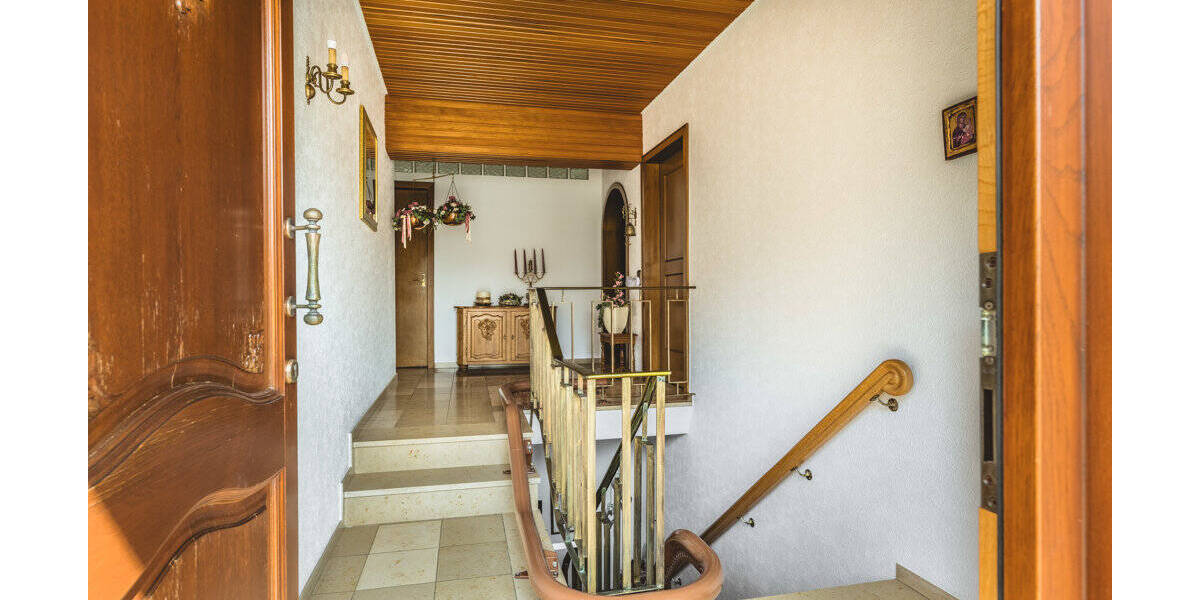 Einfamilienhaus Aachen Walheim - 7 Zimmer, 125 m&sup2;, 375.000&euro; | Angebot:26192135