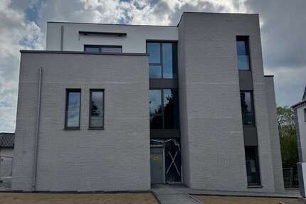 Wohnung Düren Distelrath - 3 Zimmer, 136 m&sup2;, 1.766&euro; | Angebot:26215005