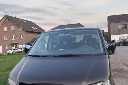 VW T5 Multivan 225.500 km 17.250 &euro; Aachen 52080