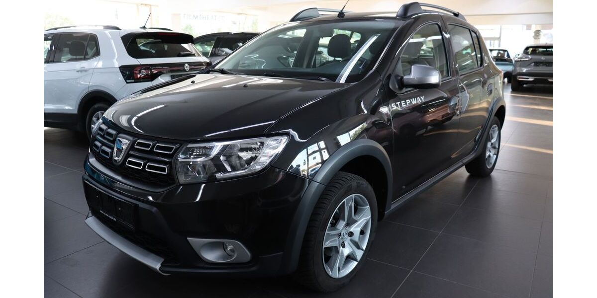 Dacia Sandero 36.178 km 10.480 &euro; Düren 52349