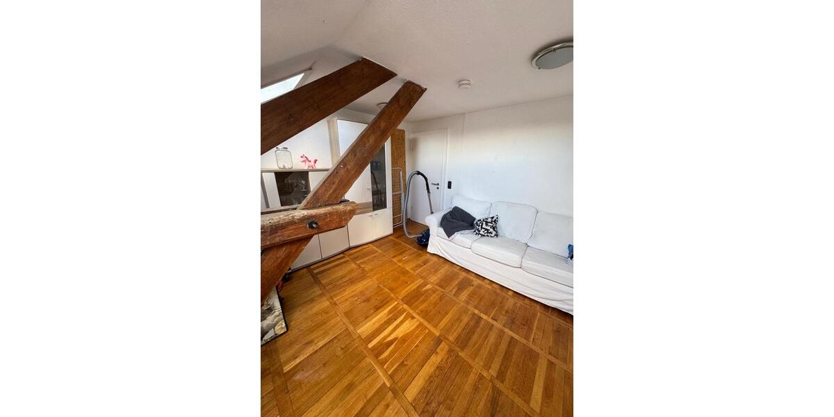 Dachgeschoßwohnung Aachen Aachen-Mitte - 3 Zimmer, 70 m&sup2;, 840&euro; | Angebot:25904639