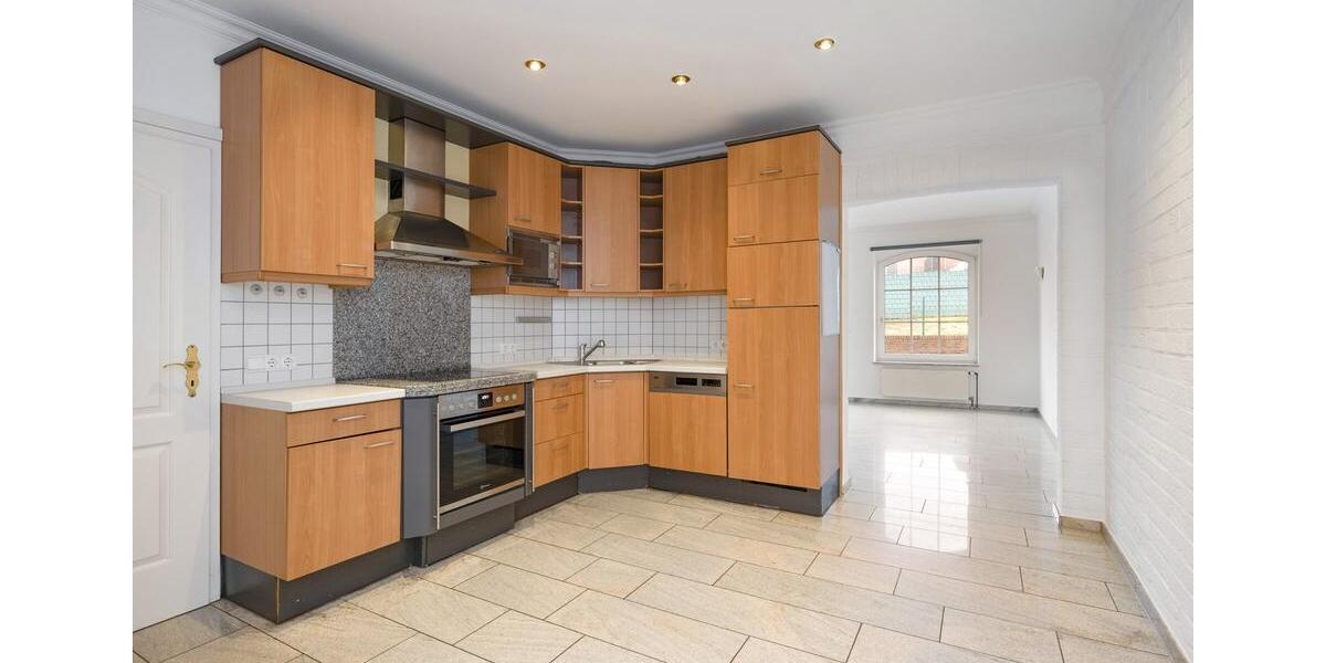 Einfamilienhaus Gangelt - 6 Zimmer, 220 m&sup2;, 2.400&euro; | Angebot:25160824