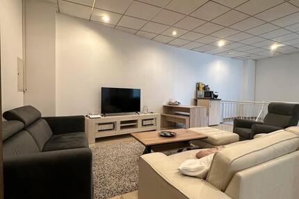 Wohnung Übach-Palenberg Palenberg - 5 Zimmer, 200 m&sup2;, 450&euro; | Angebot:25947606