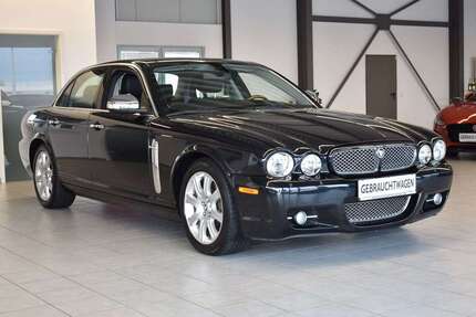 Jaguar XJ8 109.980 km 26.999 &euro; Düren 52351