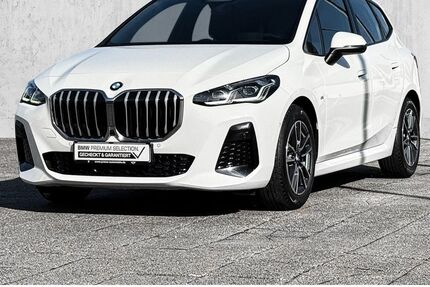 BMW 220 Active Tourer 11.386 km 33.600 &euro; Erkelenz 41812