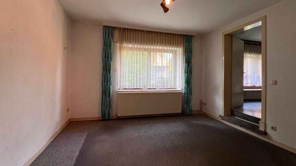 Einfamilienhaus Aachen Schmithof - 6 Zimmer, 137 m&sup2;, 199.000&euro; | Angebot:26219858