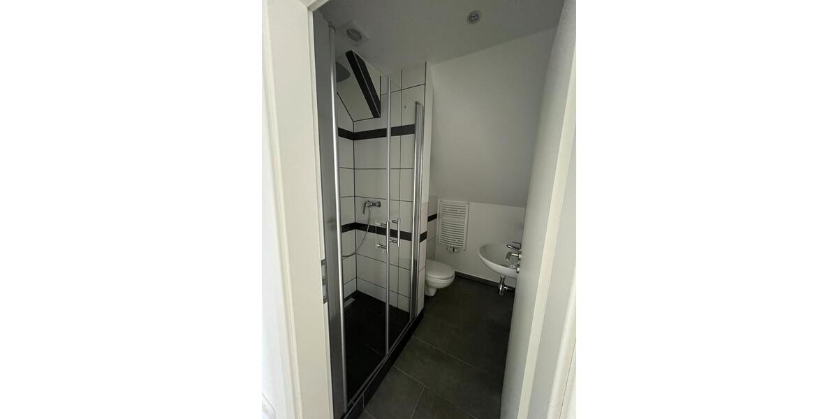 Dachgeschoßwohnung Jülich - 2 Zimmer, 63 m&sup2;, 1.080&euro; | Angebot:26543516