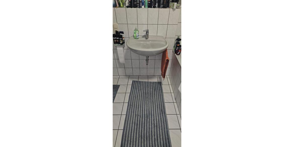 Etagenwohnung Düren Distelrath - 2 Zimmer, 74 m&sup2;, 600&euro; | Angebot:26502746