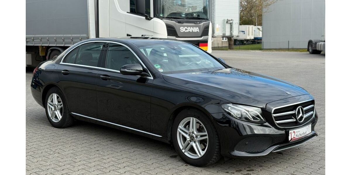 Mercedes-Benz E 200 99.851 km 23.500 &euro; Alsdorf 52477