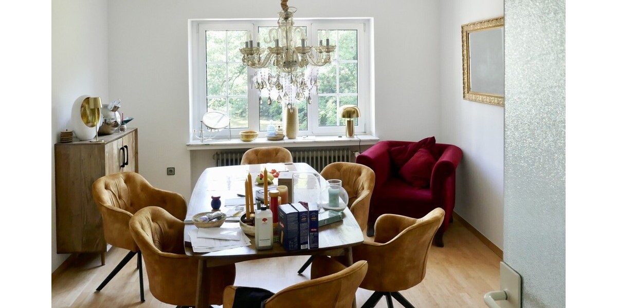 Aachen - Ein besonderer Platz – Wohnen mit Blick ins Grüne und auf den See - Etagenwohnung Aachen Aachen-Laurensberg | Angebot:27305734