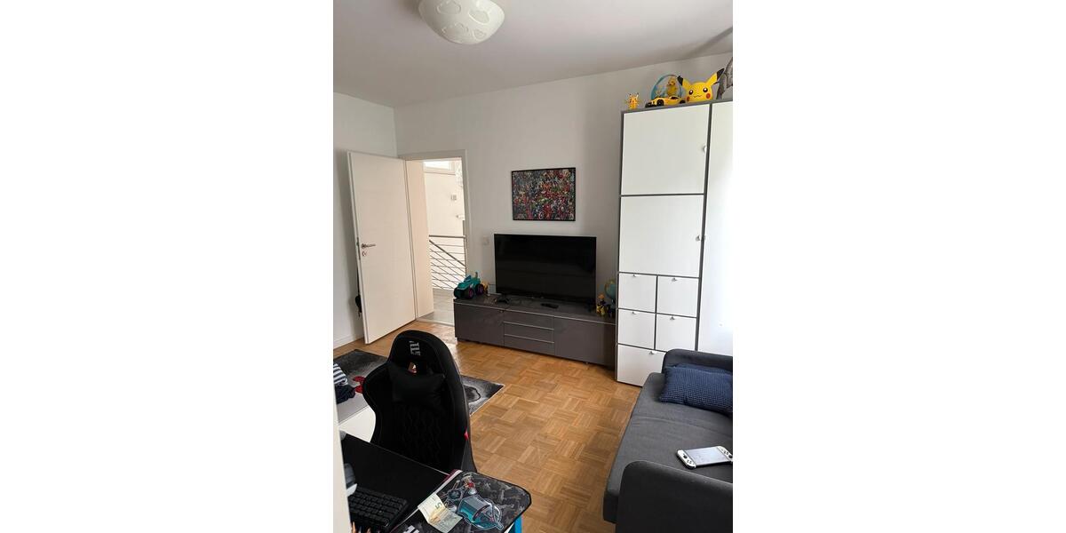 Bungalow Hückelhoven - 6 Zimmer, 195 m&sup2;, 1.999&euro; | Angebot:26520999
