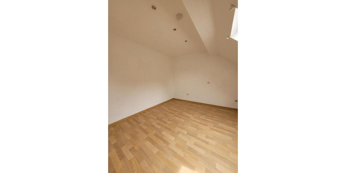 Etagenwohnung Baesweiler - 3 Zimmer, 75 m&sup2;, 700&euro; | Angebot:24650621