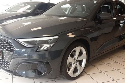 Audi A3 19.300 km 30.990 &euro; Monschau (bei Aachen) 52156