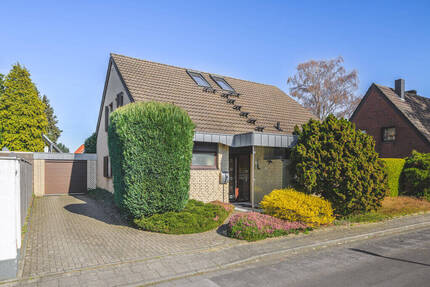 Haus Alsdorf / Begau Begau - 5 Zimmer, 162 m&sup2;, 425.000&euro; | Angebot:26379728