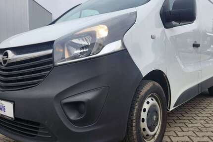 Opel Vivaro 150.000 km 13.490 &euro; Eschweiler 52249