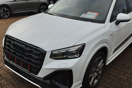 Audi Q2 8.500 km 35.790 &euro; Monschau (bei Aachen) 52156