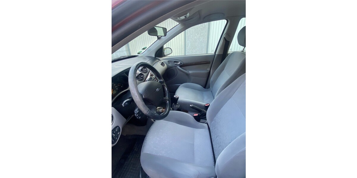 Ford Focus 154.000 km 1.300 &euro; Aachen 52058