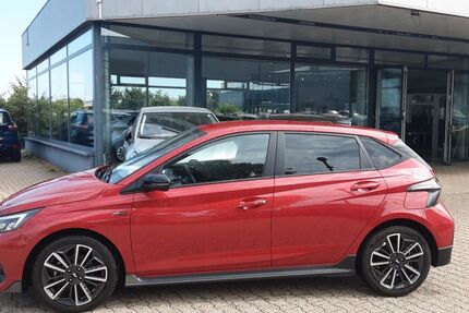 Hyundai i20 17.300 km 19.490 &euro; Monschau (bei Aachen) 52156