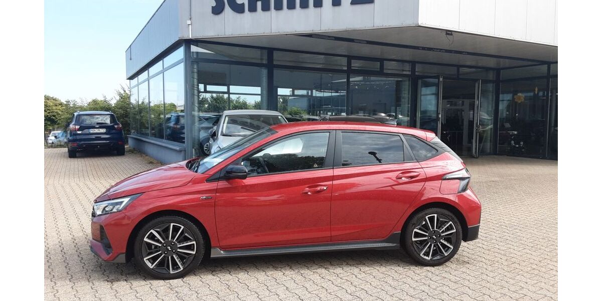 Hyundai i20 17.300 km 19.490 &euro; Monschau (bei Aachen) 52156