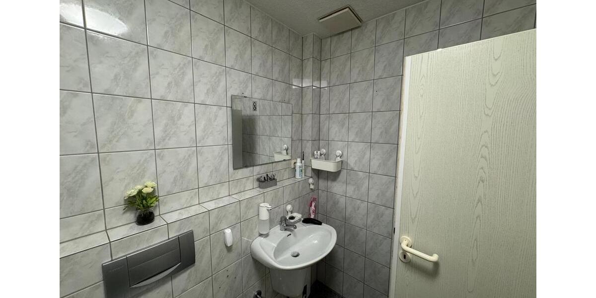 Dachgeschoßwohnung Alsdorf - 2 Zimmer, 46 m&sup2;, 420&euro; | Angebot:26602671