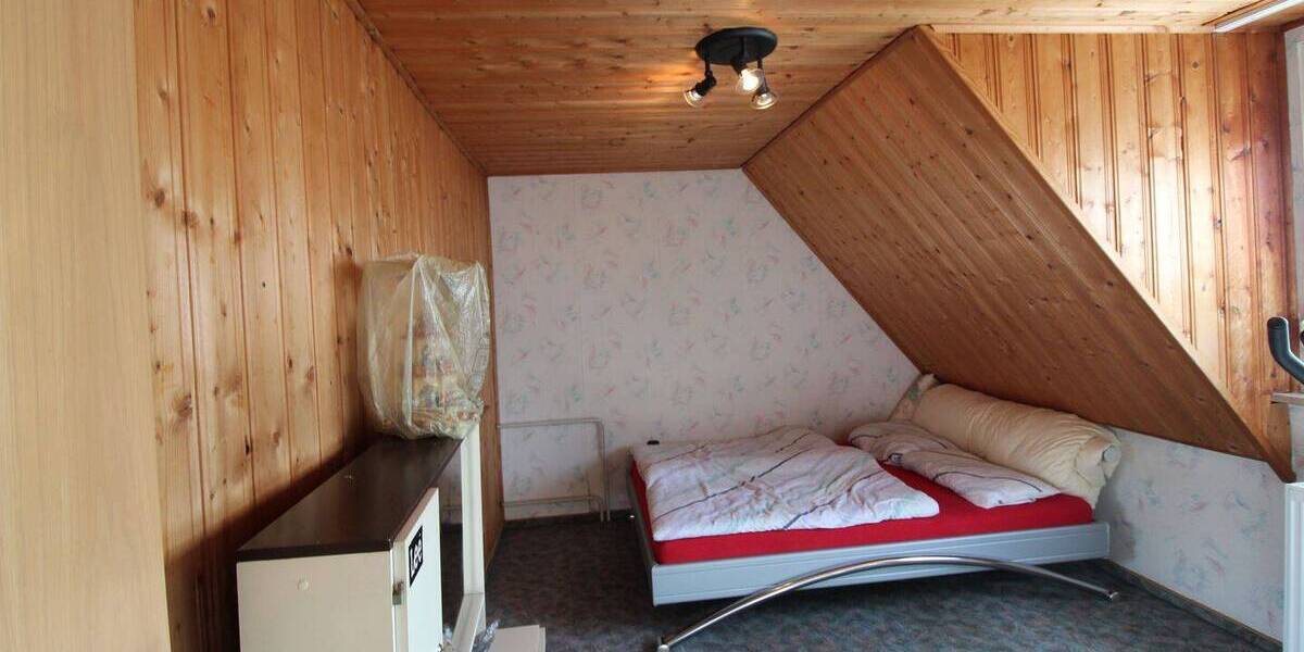 Mehrfamilienhaus, Wohnhaus Geilenkirchen Lindern - 6 Zimmer, 124 m&sup2;, 229.000&euro; | Angebot:25728232