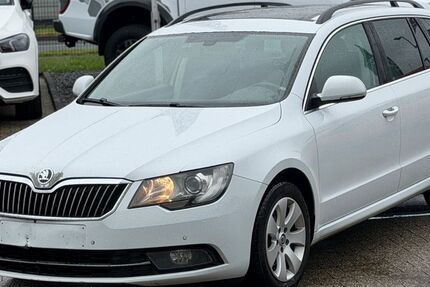 Skoda Superb 356.499 km 3.199 &euro; Hückelhoven 41836