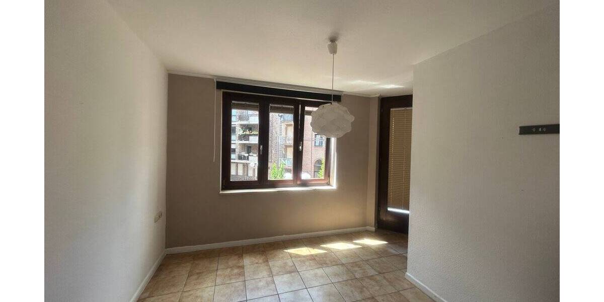 Etagenwohnung Eschweiler - 2 Zimmer, 71 m&sup2;, 169.000&euro; | Angebot:26176689