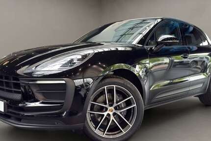 Porsche Macan 32.421 km 69.800 &euro; Aachen 52068
