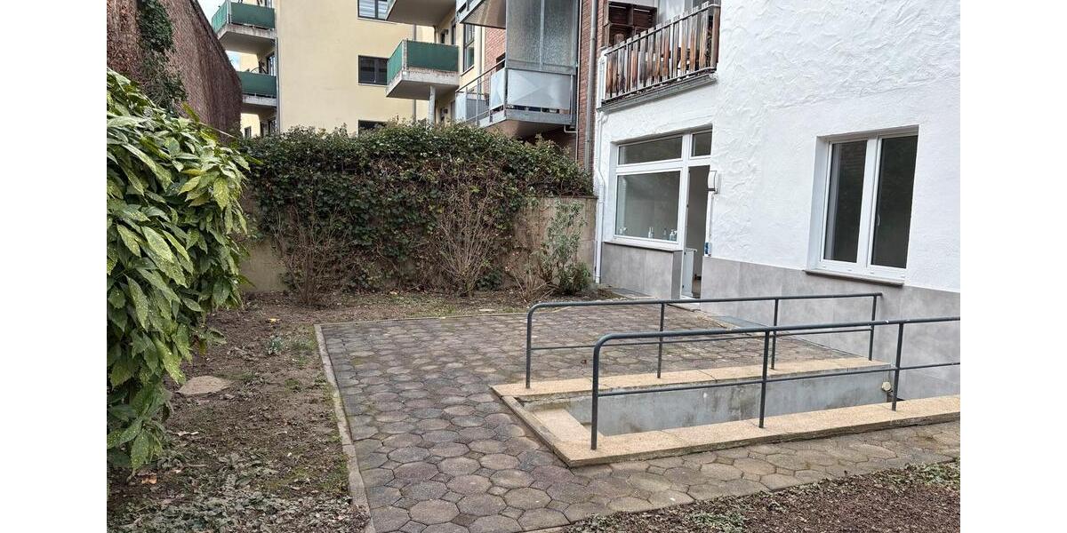 Terrassenwohnung Düren - 2 Zimmer, 87 m&sup2;, 850&euro; | Angebot:25143789