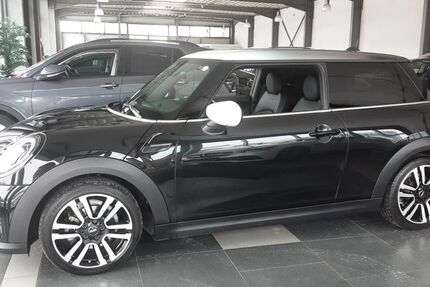 Mini Cooper 50.300 km 20.990 &euro; Monschau (bei Aachen) 52156