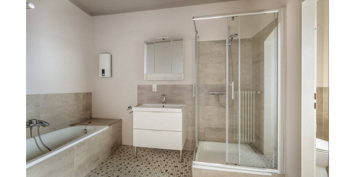 Einfamilienhaus Würselen Broichweiden - 7 Zimmer, 197 m&sup2;, 350.000&euro; | Angebot:26192238