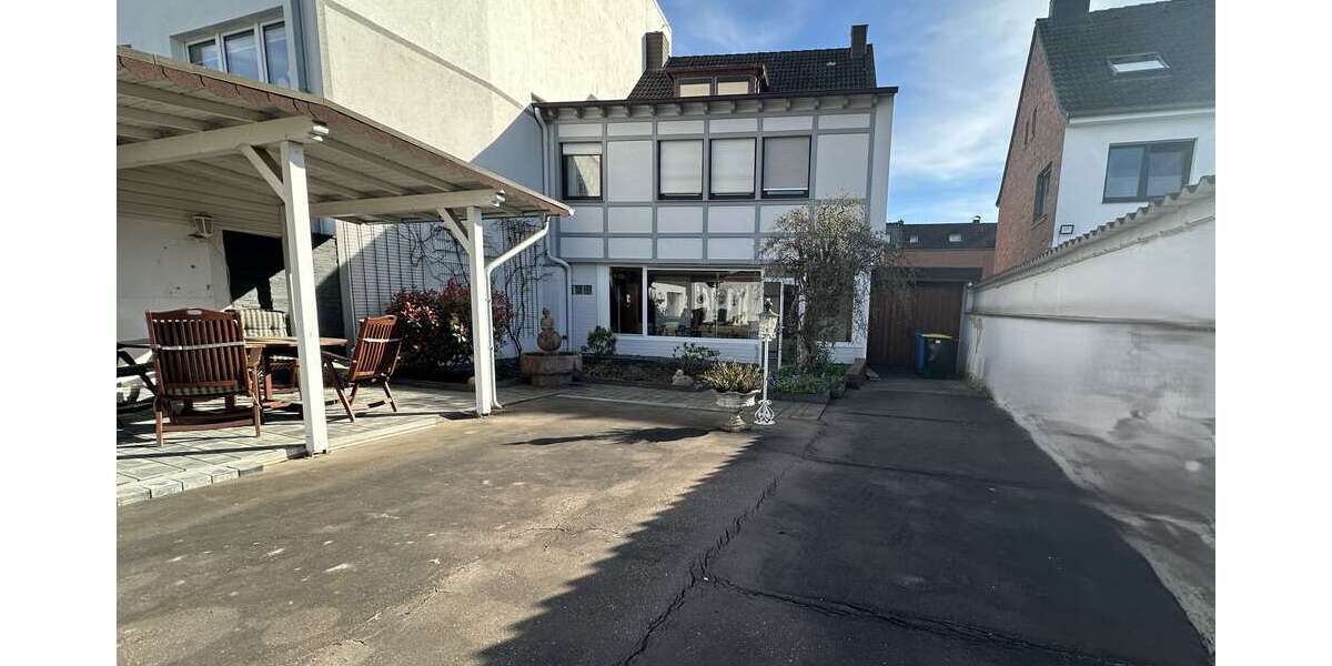 Einfamilienhaus Düren Rölsdorf - 6 Zimmer, 133 m&sup2;, 355.000&euro; | Angebot:26138974