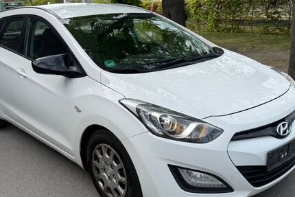 Hyundai i30 280.000 km 2.790 &euro; Düren 52349