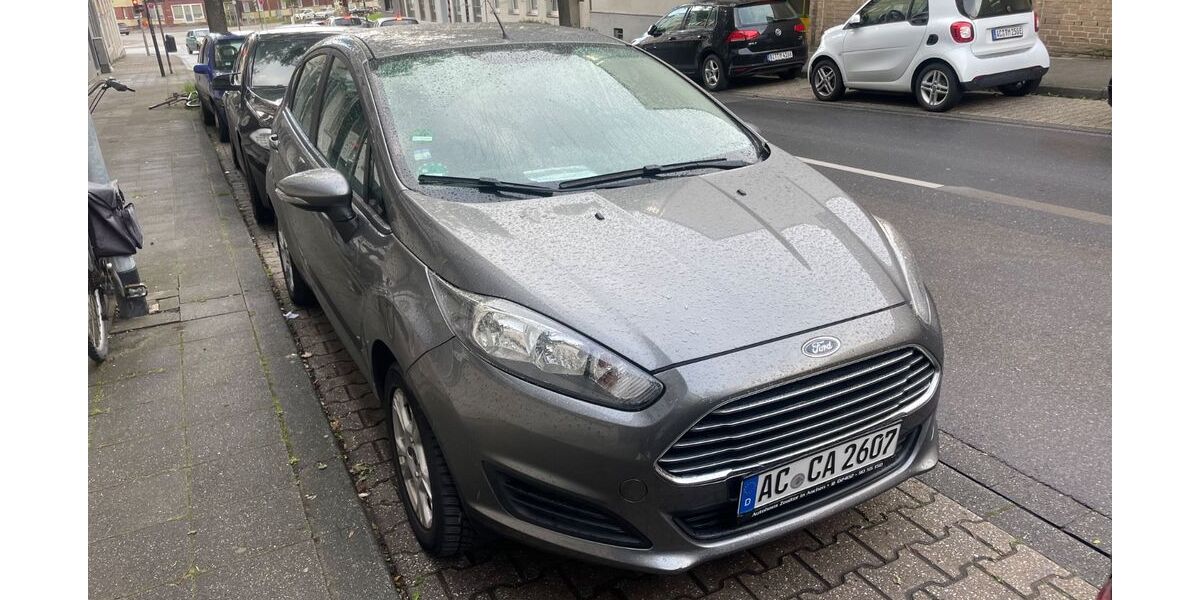 Ford Fiesta 137.000 km 3.600 &euro; Aachen 52070
