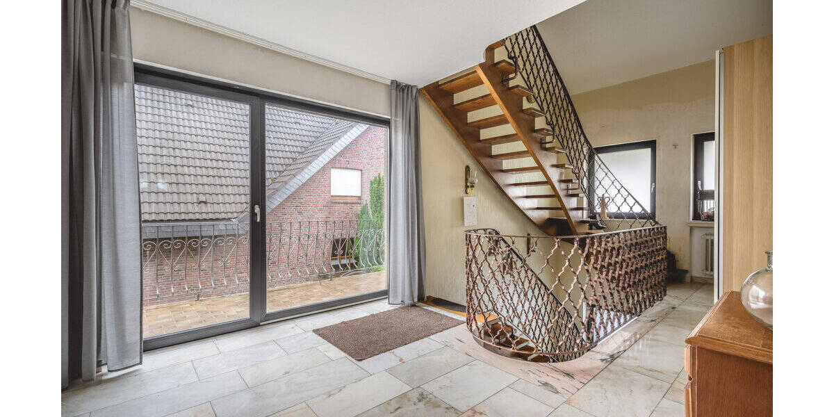 Einfamilienhaus Baesweiler Oidtweiler - 6 Zimmer, 263 m&sup2;, 600.000&euro; | Angebot:26192236