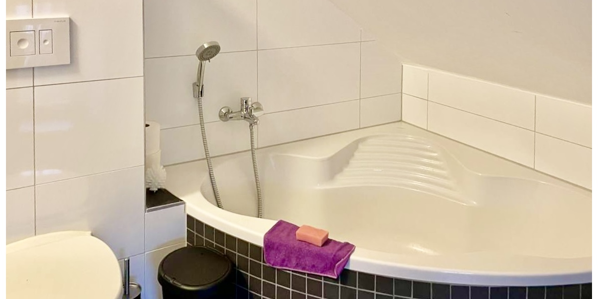 Stolberg-Büsbach – Historischer Charme über den Dächern von Büsbach - Dachgeschoßwohnung Stolberg (Rheinland) / Büsbach Büsbach | Angebot:27289072