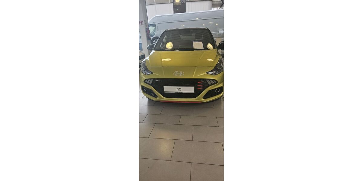 Hyundai i10 11.000 km 17.300 &euro; Erkelenz 41812