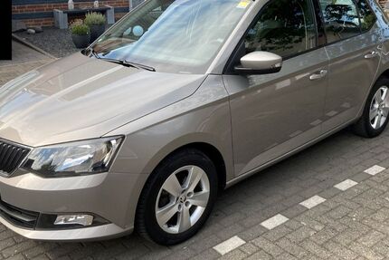 Skoda Fabia 72.500 km 10.990 &euro; Übach-Palenberg 52531