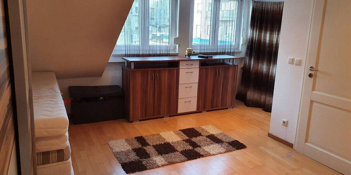 Mehrfamilienhaus, Wohnhaus Geilenkirchen - 7 Zimmer, 136 m&sup2;, 204.000&euro; | Angebot:25668480