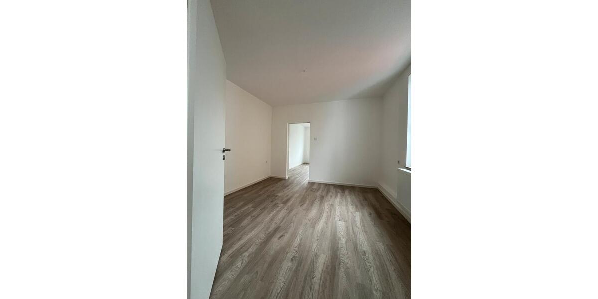 Etagenwohnung Jülich - 5 Zimmer, 100 m&sup2;, 1.600&euro; | Angebot:26543510